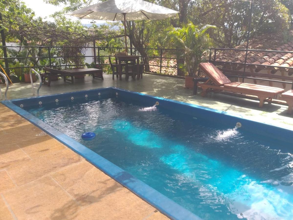 בריצ'ארה Tinto Hostel מראה חיצוני תמונה